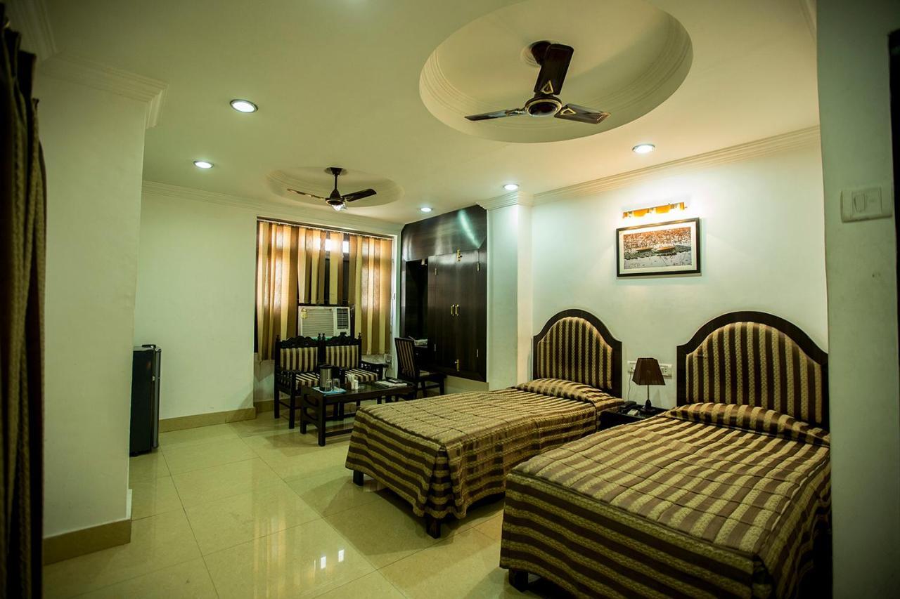 Deep Hotel Lucknow Luaran gambar