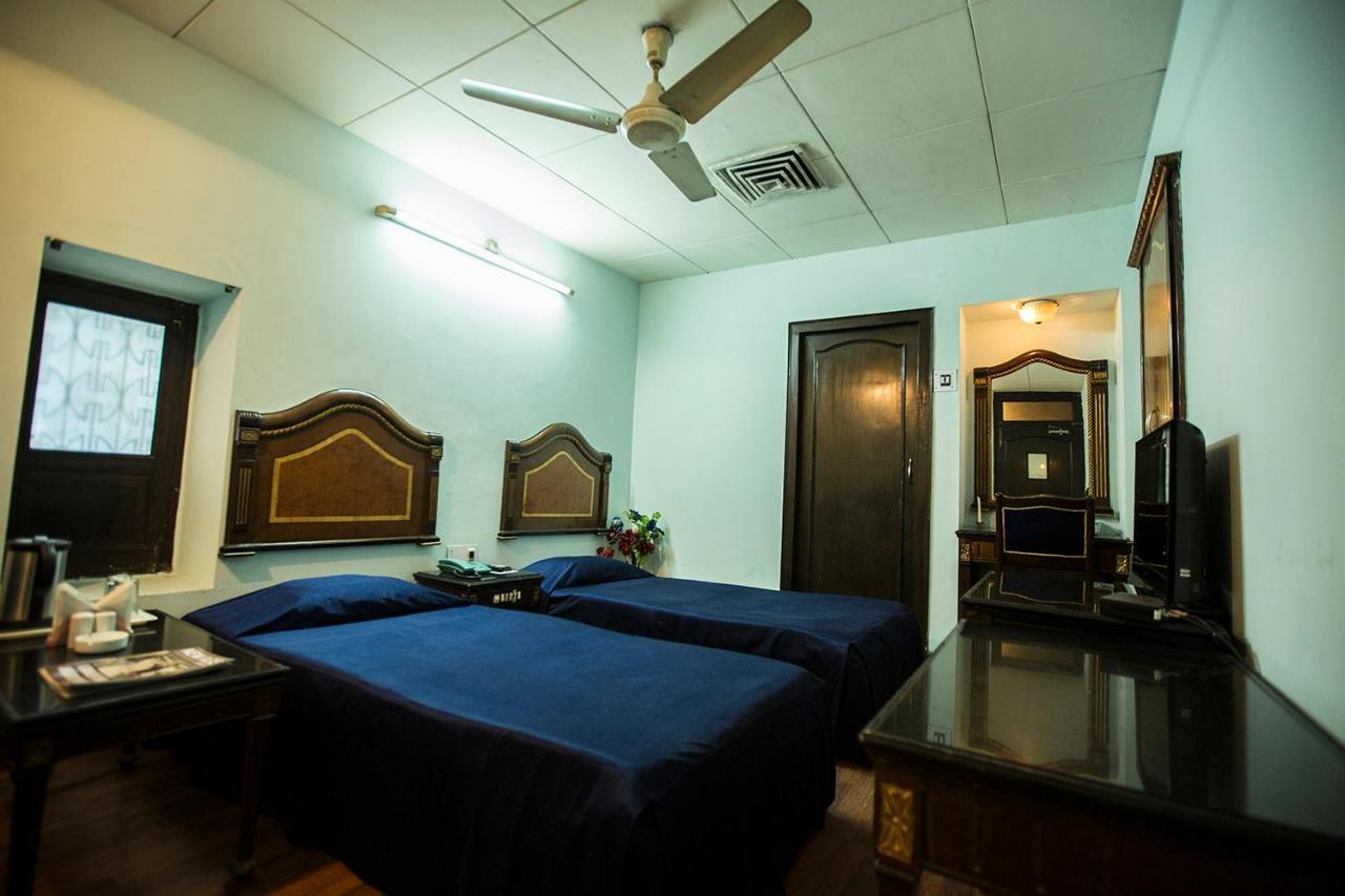 Deep Hotel Lucknow Luaran gambar