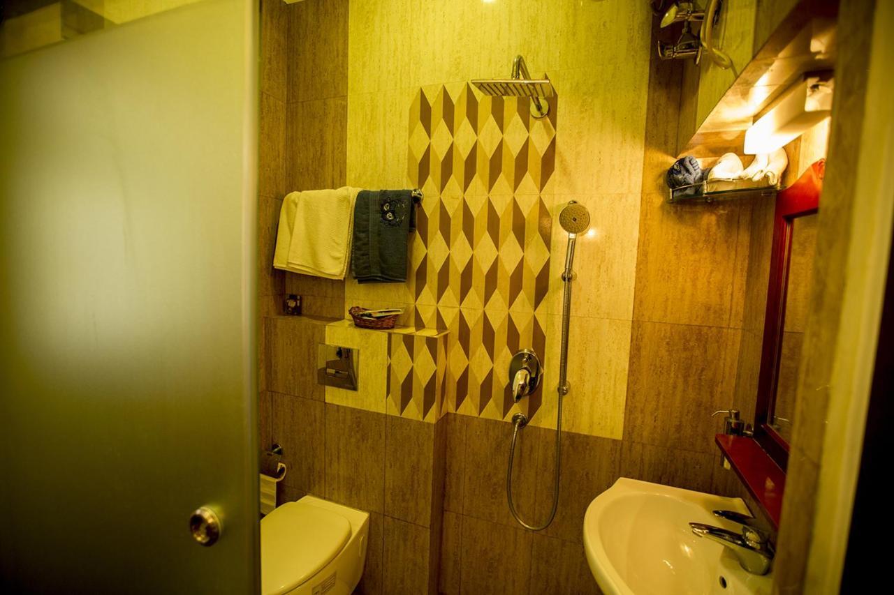 Deep Hotel Lucknow Luaran gambar