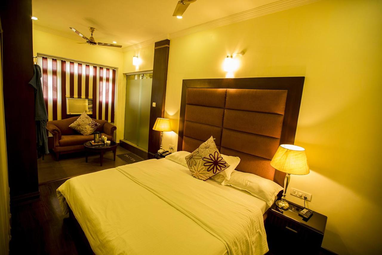 Deep Hotel Lucknow Luaran gambar
